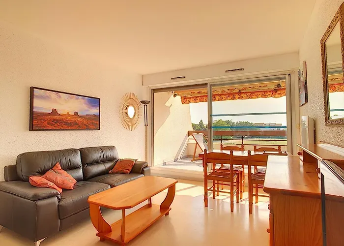 Ff3 Avec Grande Terrasse, Proche Et Port, Parking - Fr-1-715-53 Apartamento