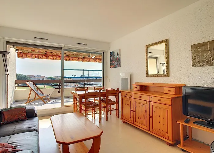 Ff3 Avec Grande Terrasse, Proche Et Port, Parking - Fr-1-715-53 Apartamento